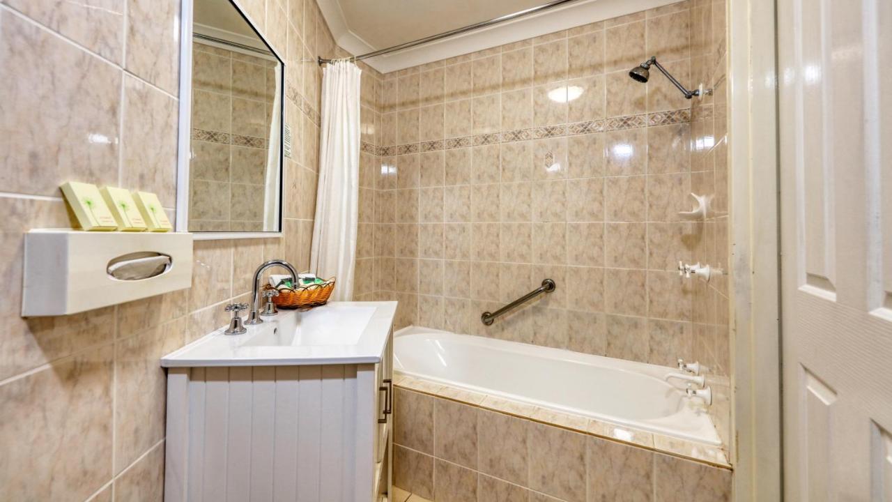 Canowindra Riverview Motel Eksteriør billede